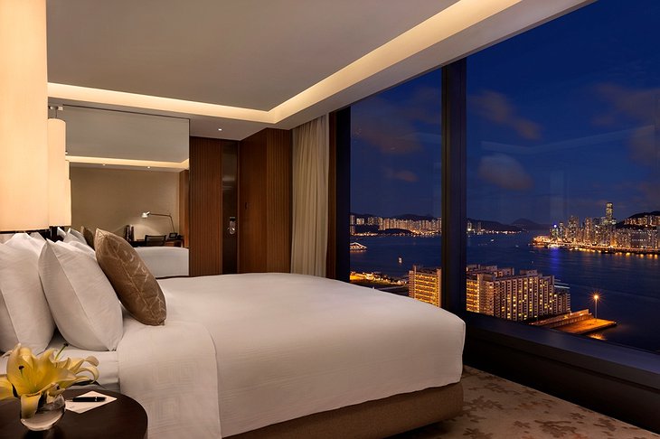 Hotel ICON room with Hong Kong views