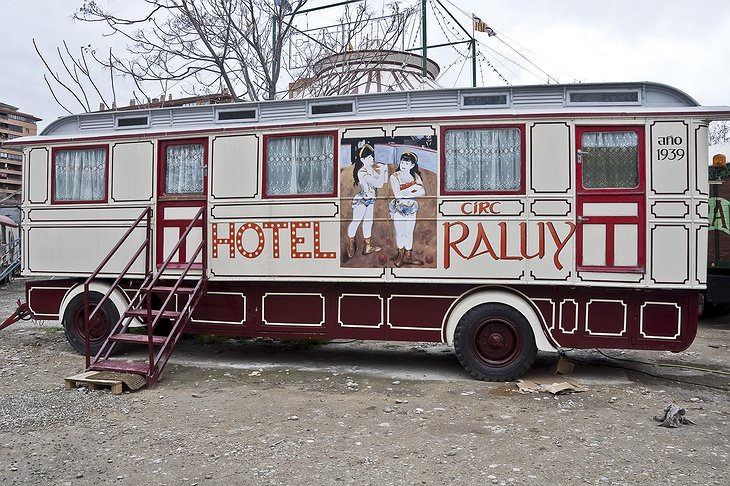 Hotel Raluy carriage