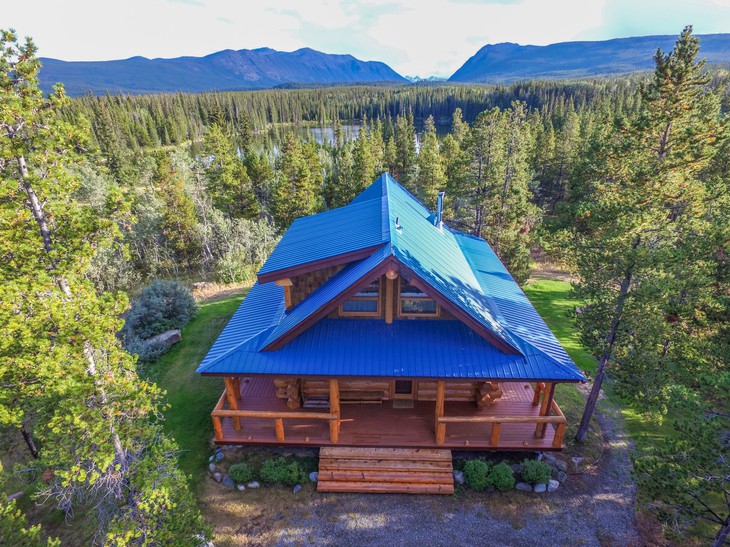 The Lodge at Chilko Lake