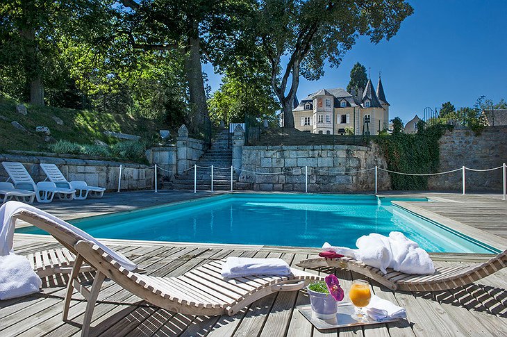 Château d'Orfeuillette swimming pool