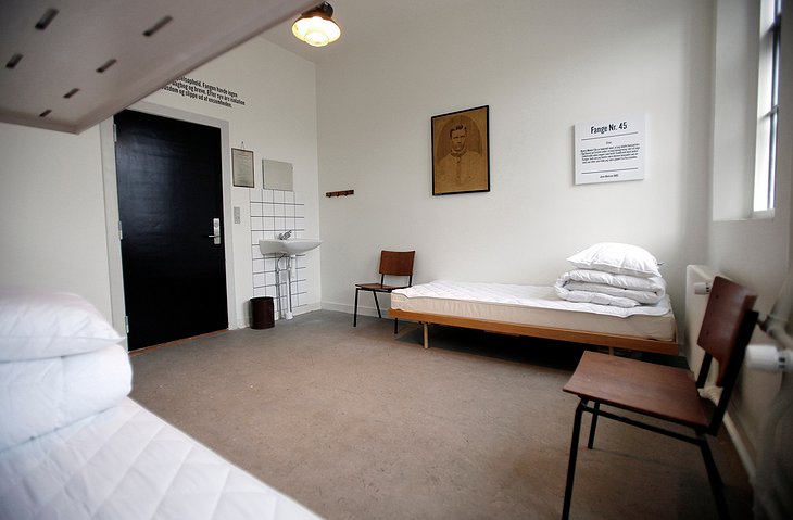 SleepIn Fængslet bedroom