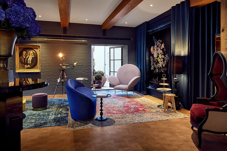 Pulitzer Amsterdam hotel lobby design furniture