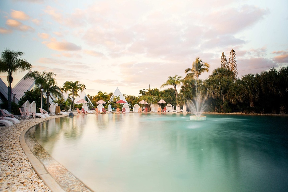 Pyramids in Florida Thermal Lake