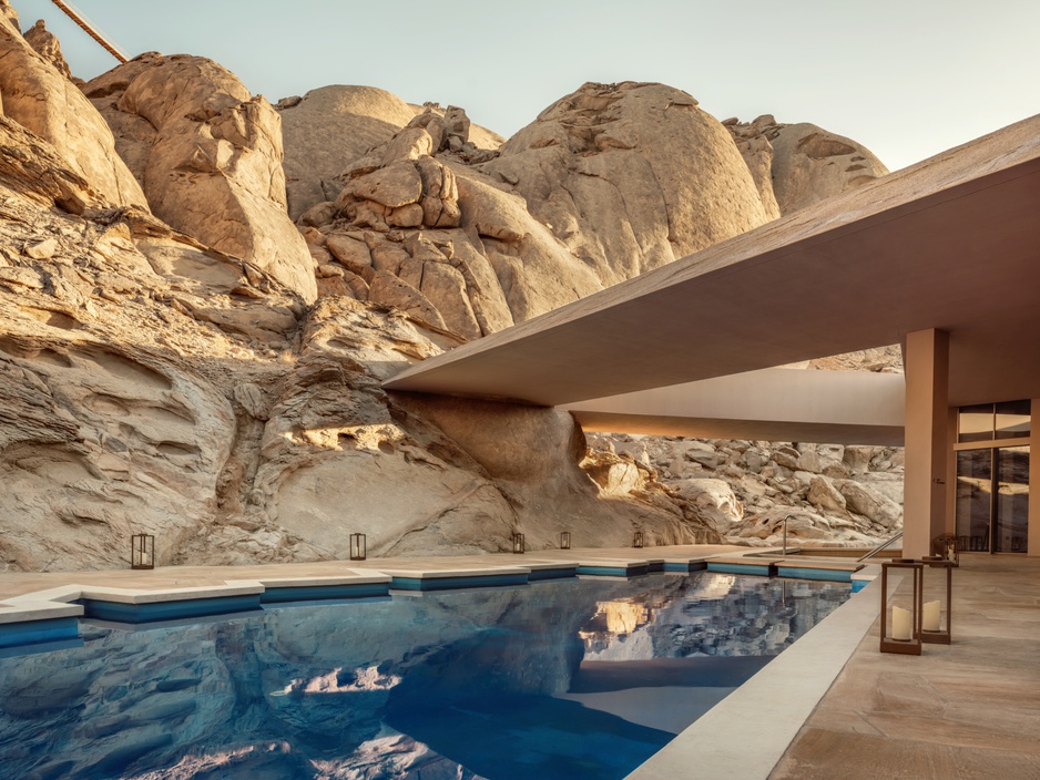 Desert Rock Resort Spa Exterior Pool