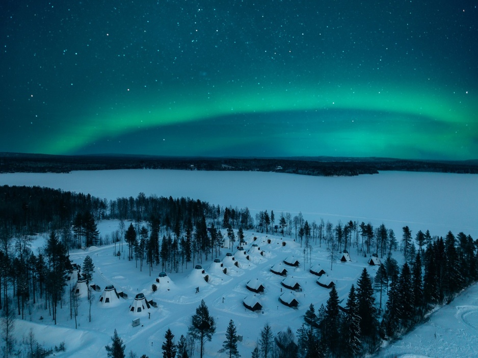 Aurora Borealis over Apukka Resort