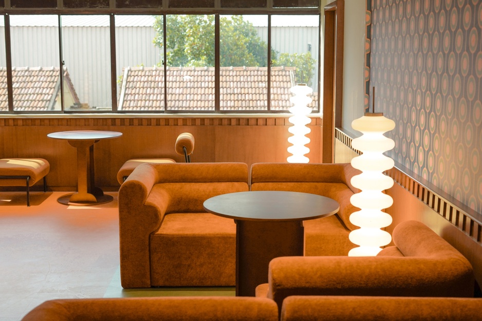 The Tres Hotel Lounge