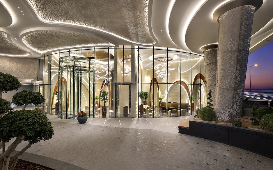 Ciel Dubai Marina Hotel Driveway