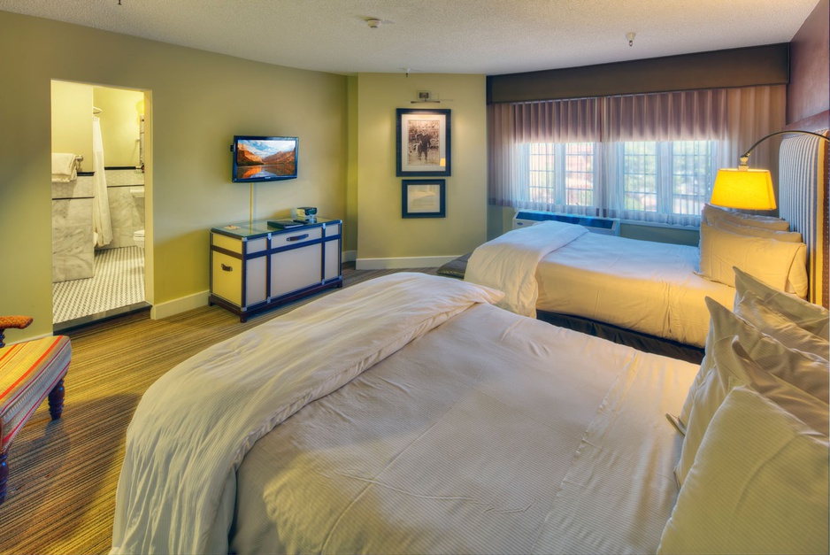 El Tovar Hotel Zane Grey Suite's Bedroom