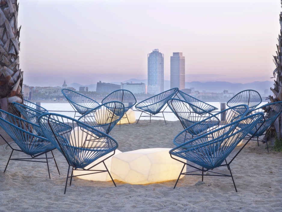 Salt Beach Club Lounge Area