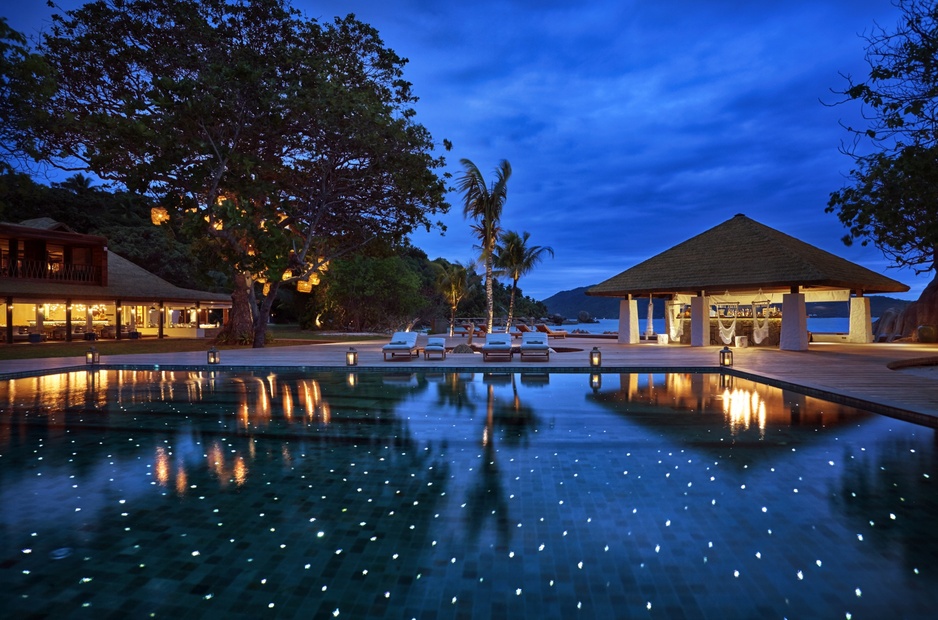 Six Senses Zil Pasyon Resort Main Swimming Pool