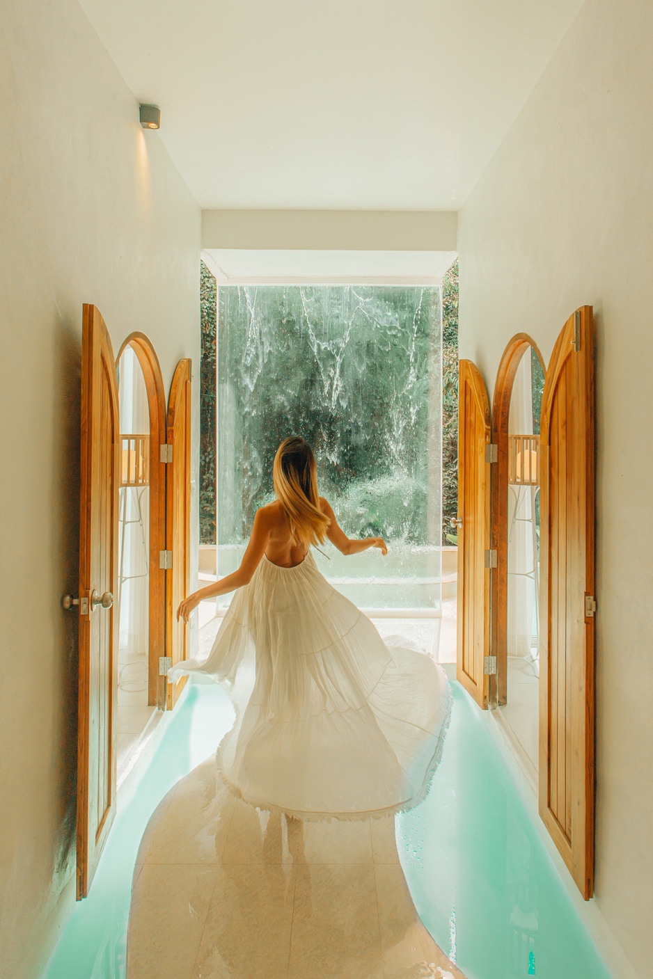 La Lanna - "River flows in you" Villa Waterfall Wall
