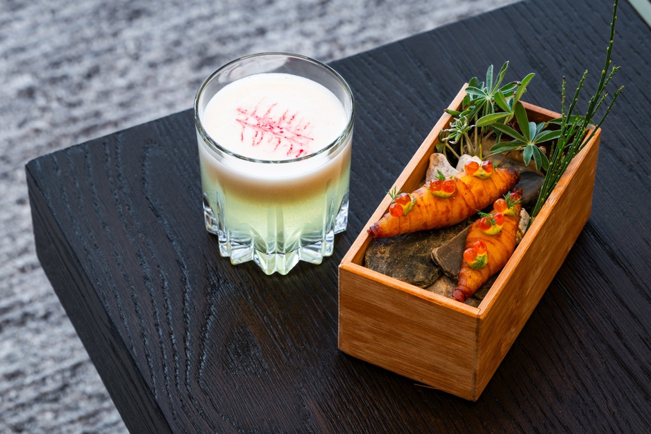 The Lindis Lodge Cocktail and Food