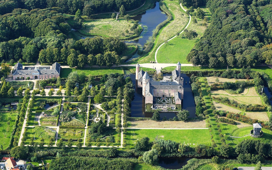 Stayokay Domburg Castle Hostel Aerial