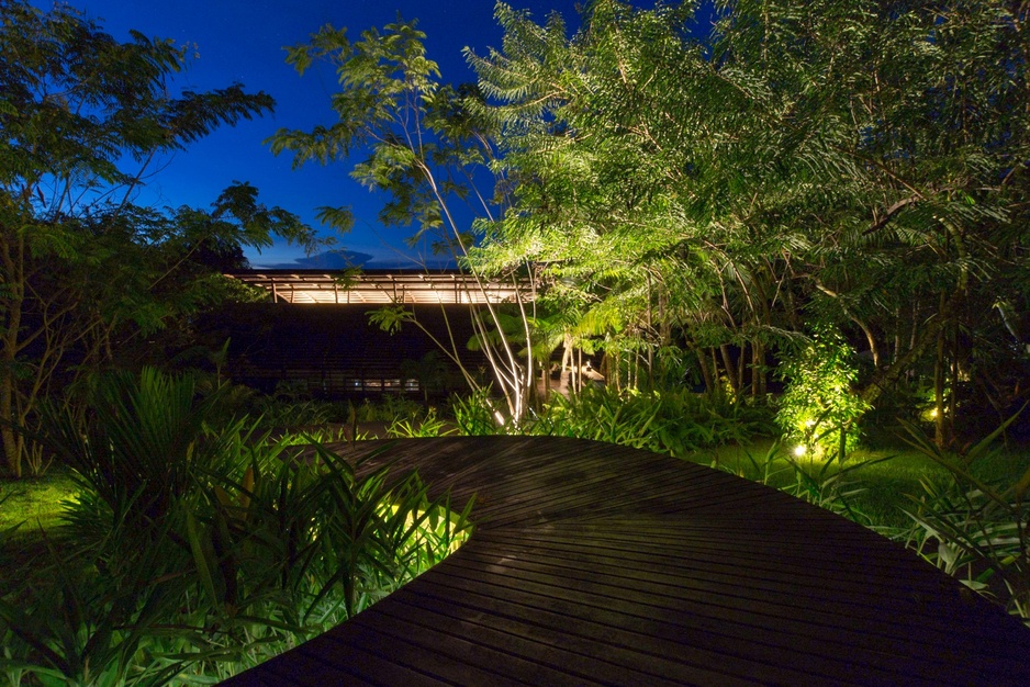 Mirante do Gaviao Amazon Lodge Pathway at Night