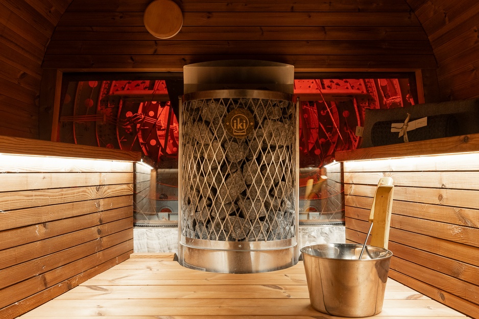 Ilmatar Airplane Lodge Sauna