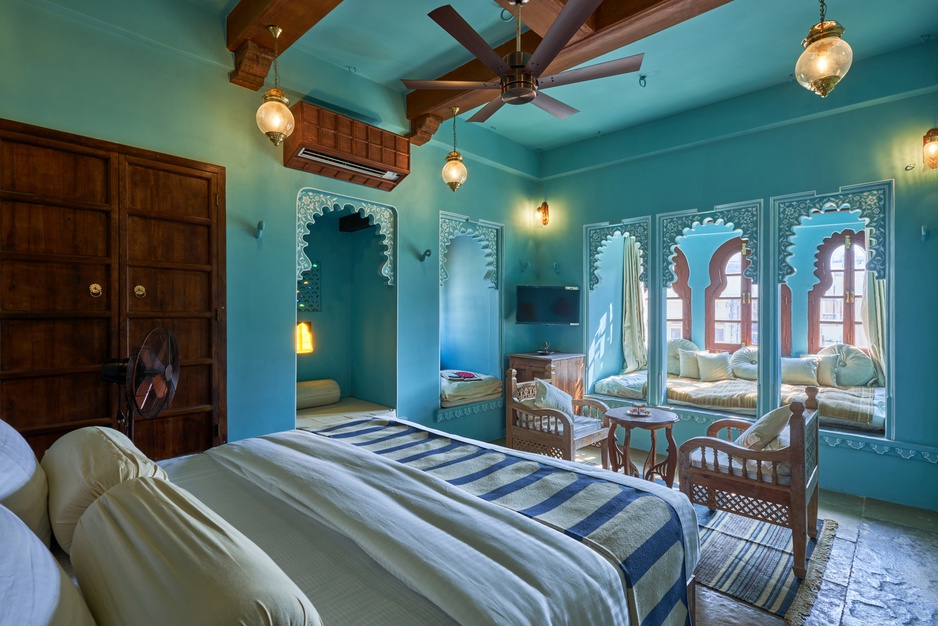 Badal Mahal Bedroom