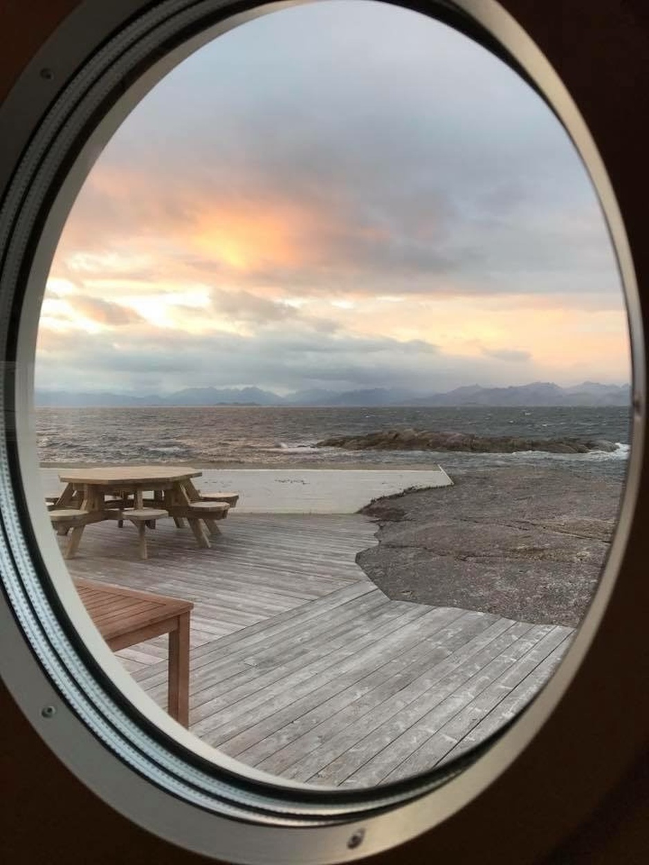 Tranøy Fyr Rounded Window