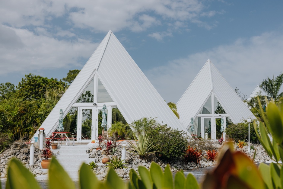 Pyramids in Florida Luxor Pyramid Exterior