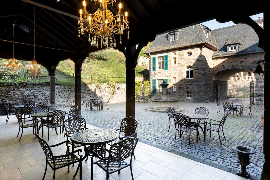 Schloss Lieser Castle Hotel - Terrace