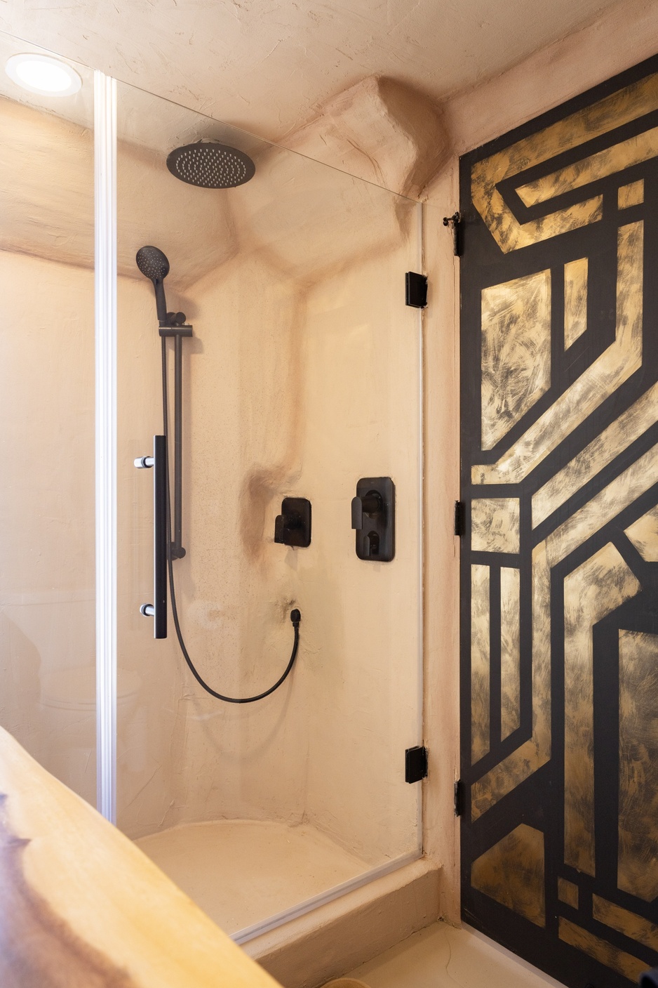 Outpost X Cave Villa Shower