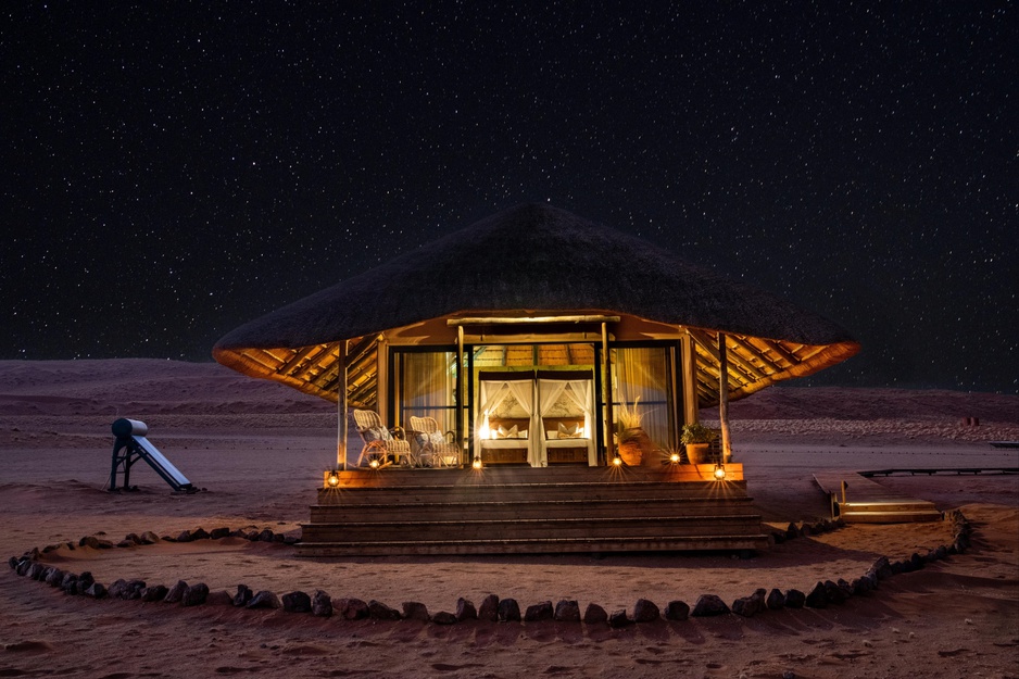 Kwessi Dunes Chalet Exterior Starry Night