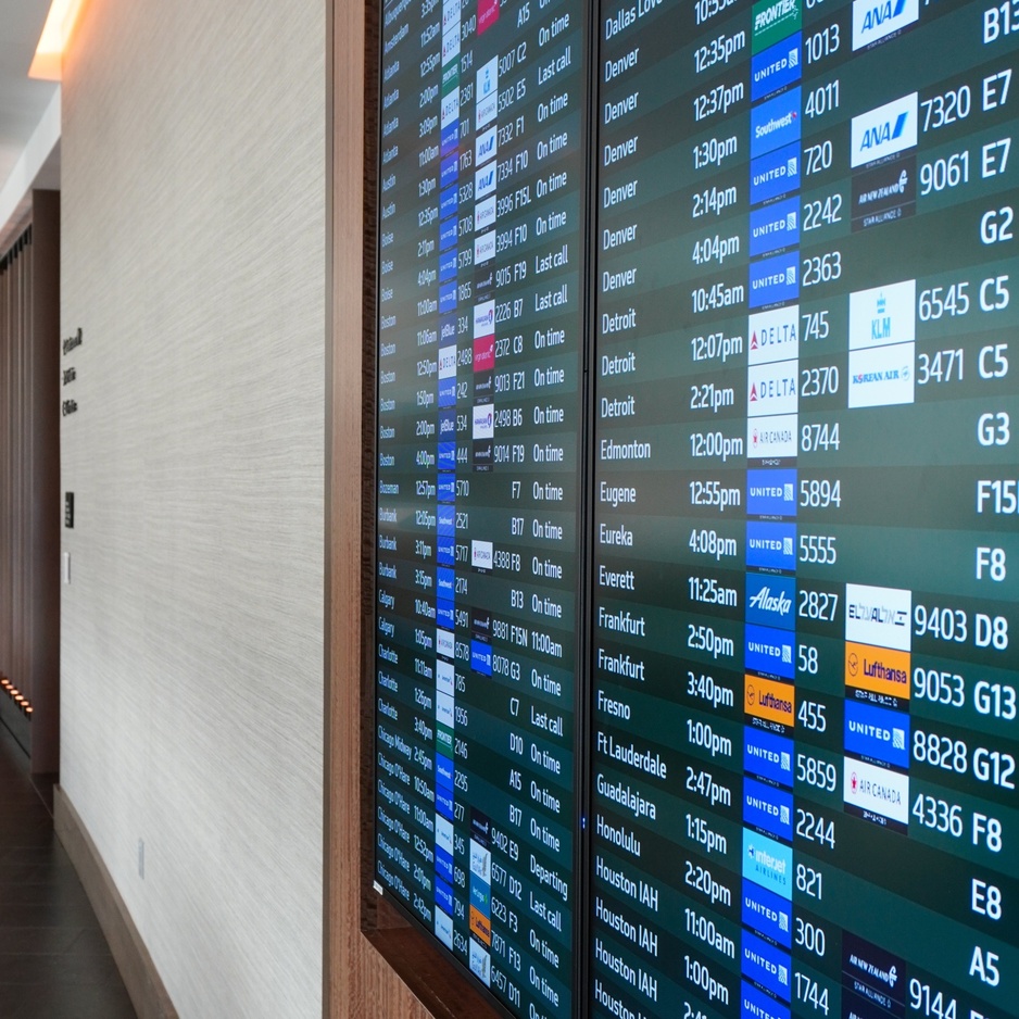 Grand Hyatt at SFO - Real Time Flight Display