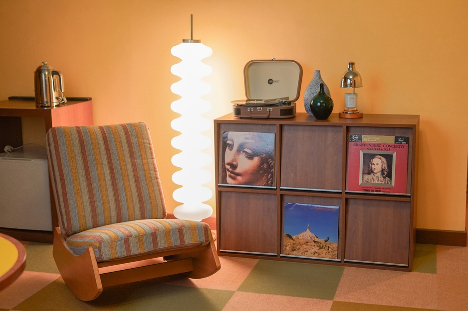 The Tres Hotel Moonrise Suite Deco