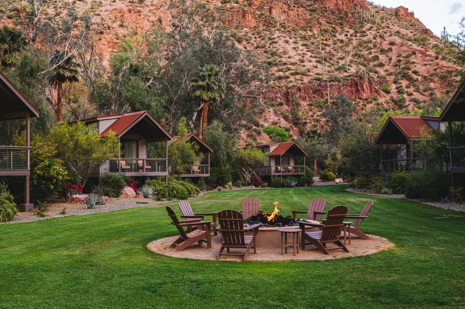 Castle Hot Springs - Sky View Cabins