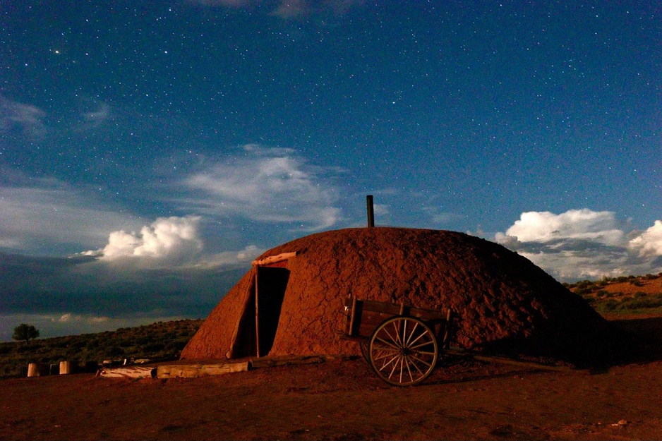 Shash Dine' EcoRetreat - The Hogan
