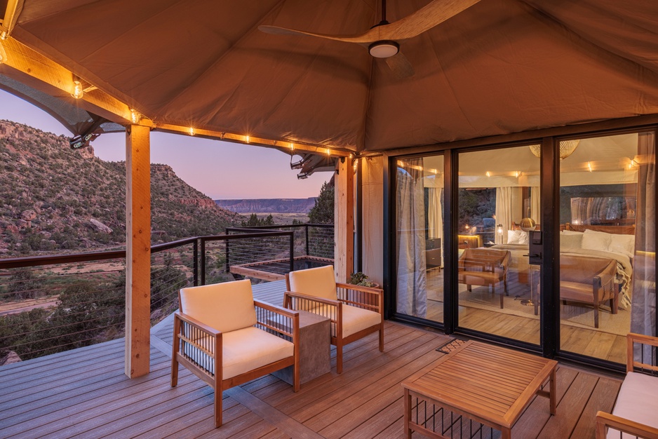Open Sky Zion - Star Seeker Superior II Camp Outdoor Patio