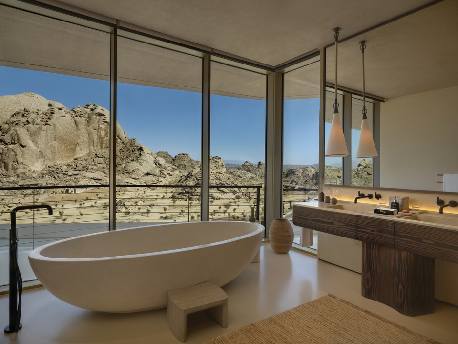 Desert Rock Resort Hanging Villa's Bathroom