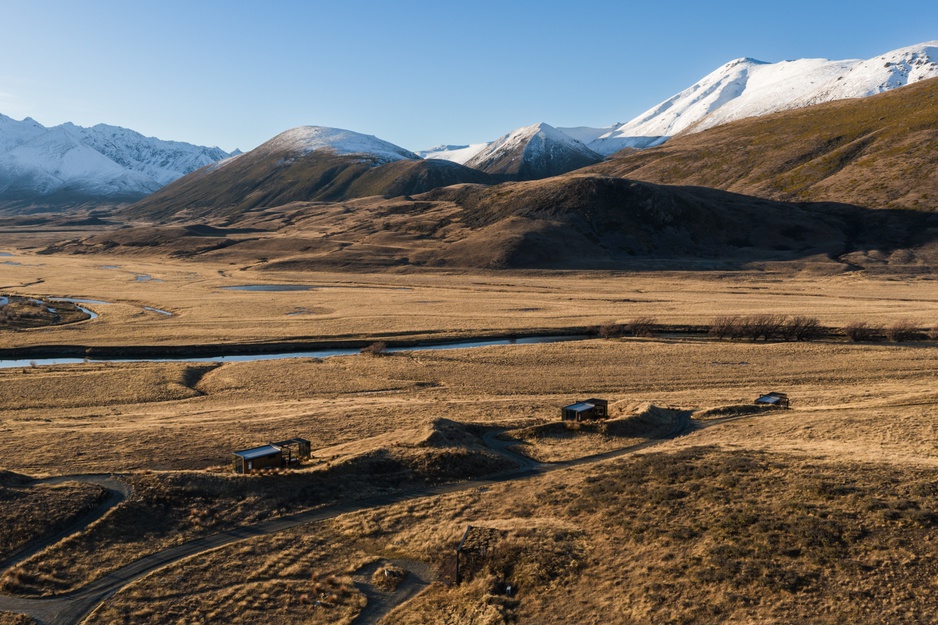 The Lindis Lodge Pods Exterior in Landscape