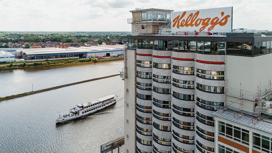 John & Will Silo-Hotel Facade