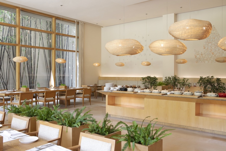 Vana Retreat Salana Restaurant