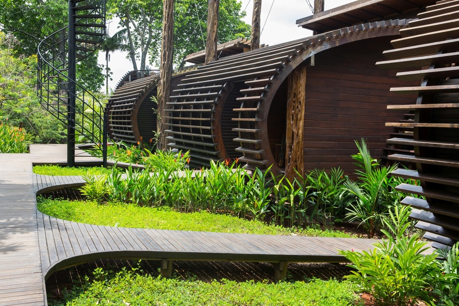 Mirante do Gaviao Amazon Lodge Inverted-Boat-Shaped Bungalows