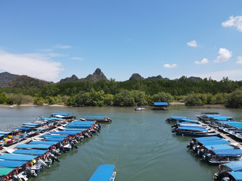 Tanjung Rhu Jetty