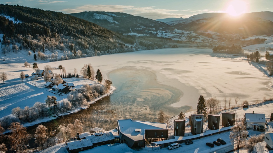 Elva Hotel by the Lake Lundar