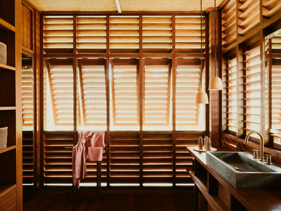 Lost Lindenberg Hotel Bathroom