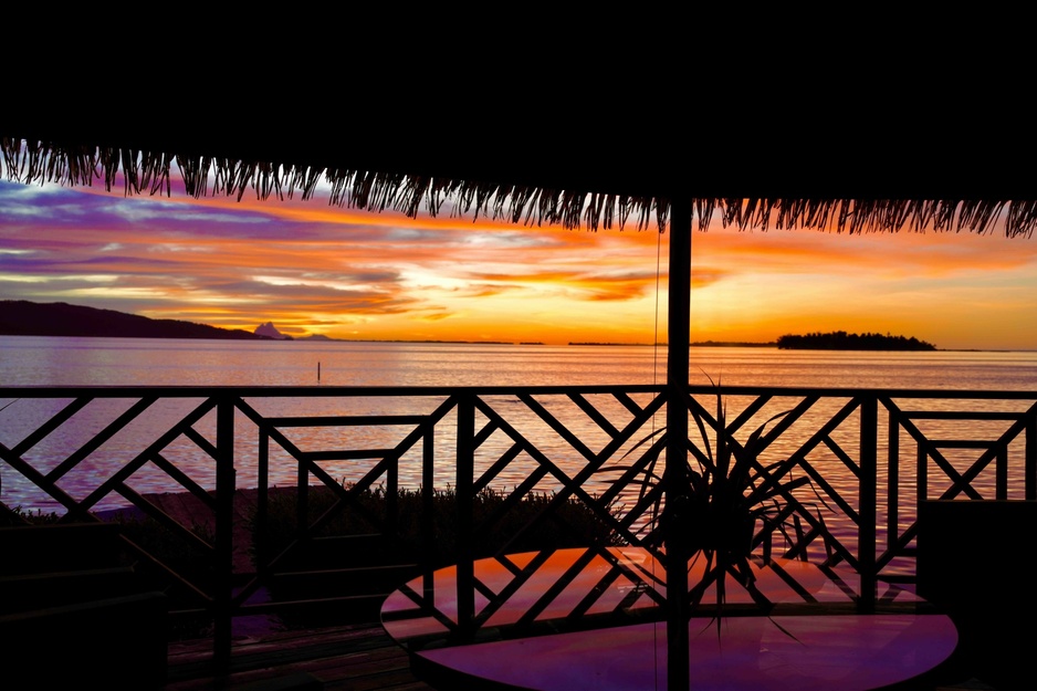 Eden Private Island Taha'a Bungalow Terrace Sunset