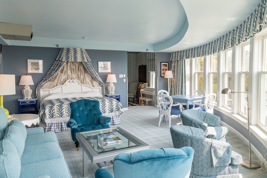 Grand Hotel Woodfill Suite Bedroom