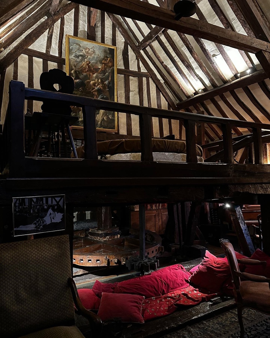 Le Moulin d'Andé - The Millstone Room
