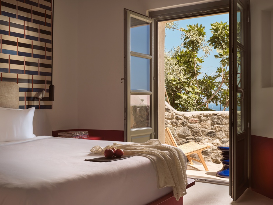 Neema Maison Finikia Santorini - Sarong Hideaway Balcony