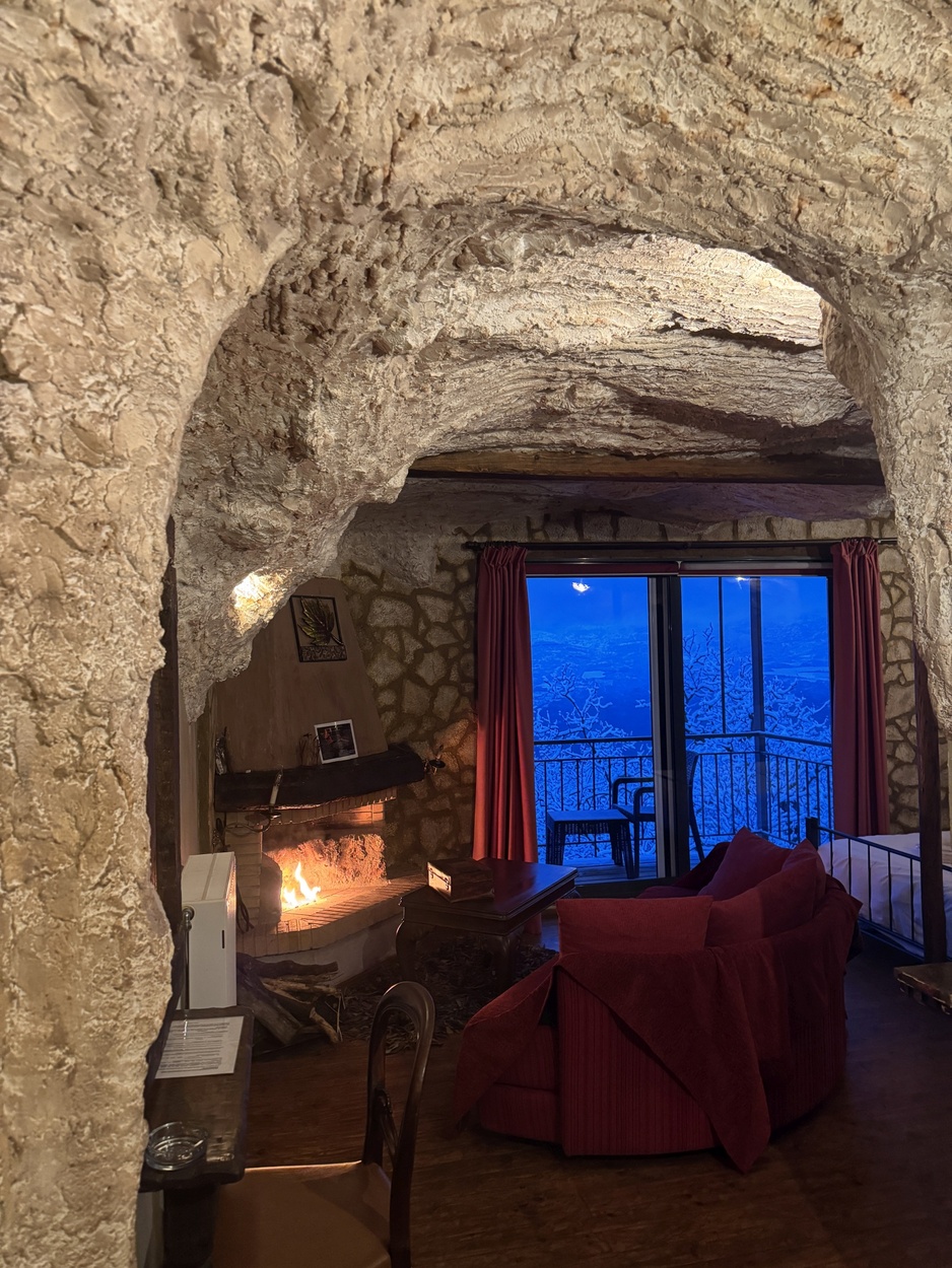 Anemoessa Guesthouse - Zefyros Room Balcony