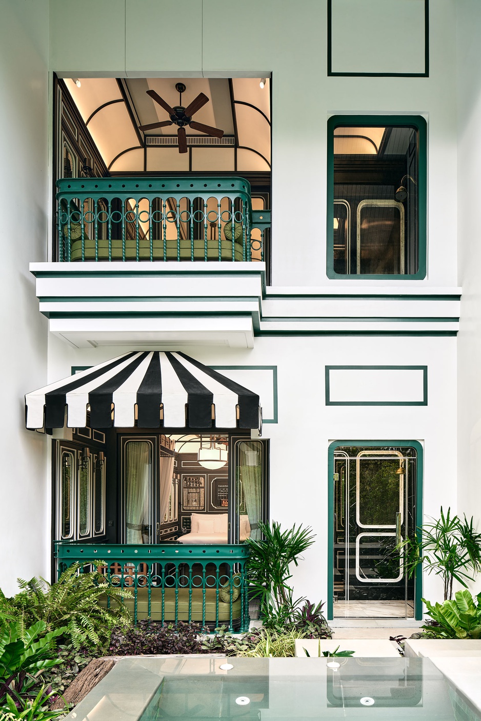 InterContinental Khao Yai Resort - One King Bed Premium Pool Lake View Suite Exterior