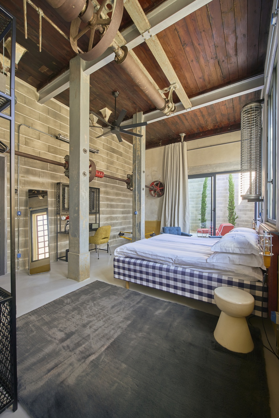 MOAGEM Industrial Lodge - Superior Double room with patio