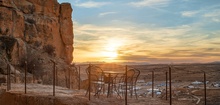 Kokopelli's Cave - A hotel in New Mexico's 60 million-year-old sandstone cliff