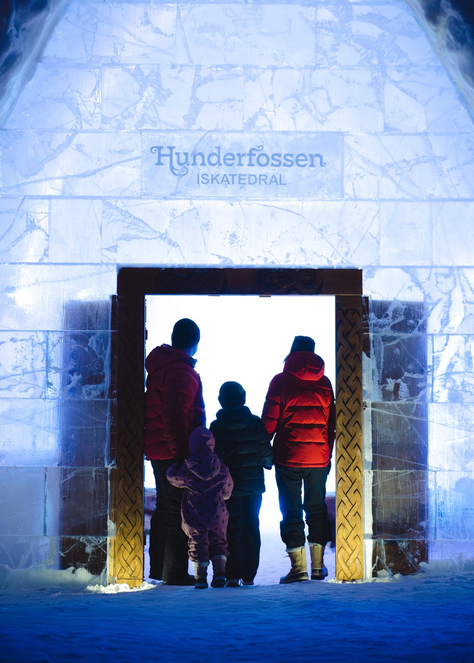 Hunderfossen Ice Cathedral Entrance