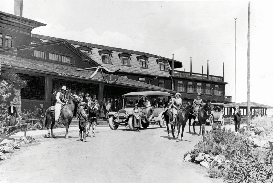 El Tovar Hotel Historic Photo