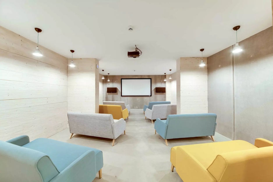 Daft Hotel Home Cinema