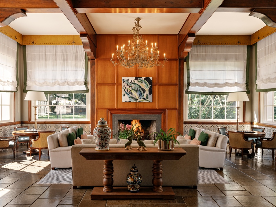 Hotel das Cataratas - Lobby Fireplace